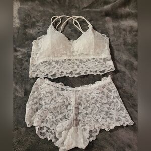 White lingerie set